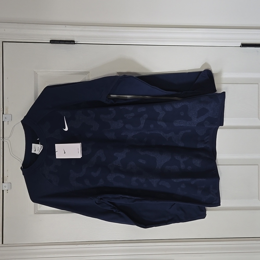 Nike Mens Medium Crew Fleece Top Medium